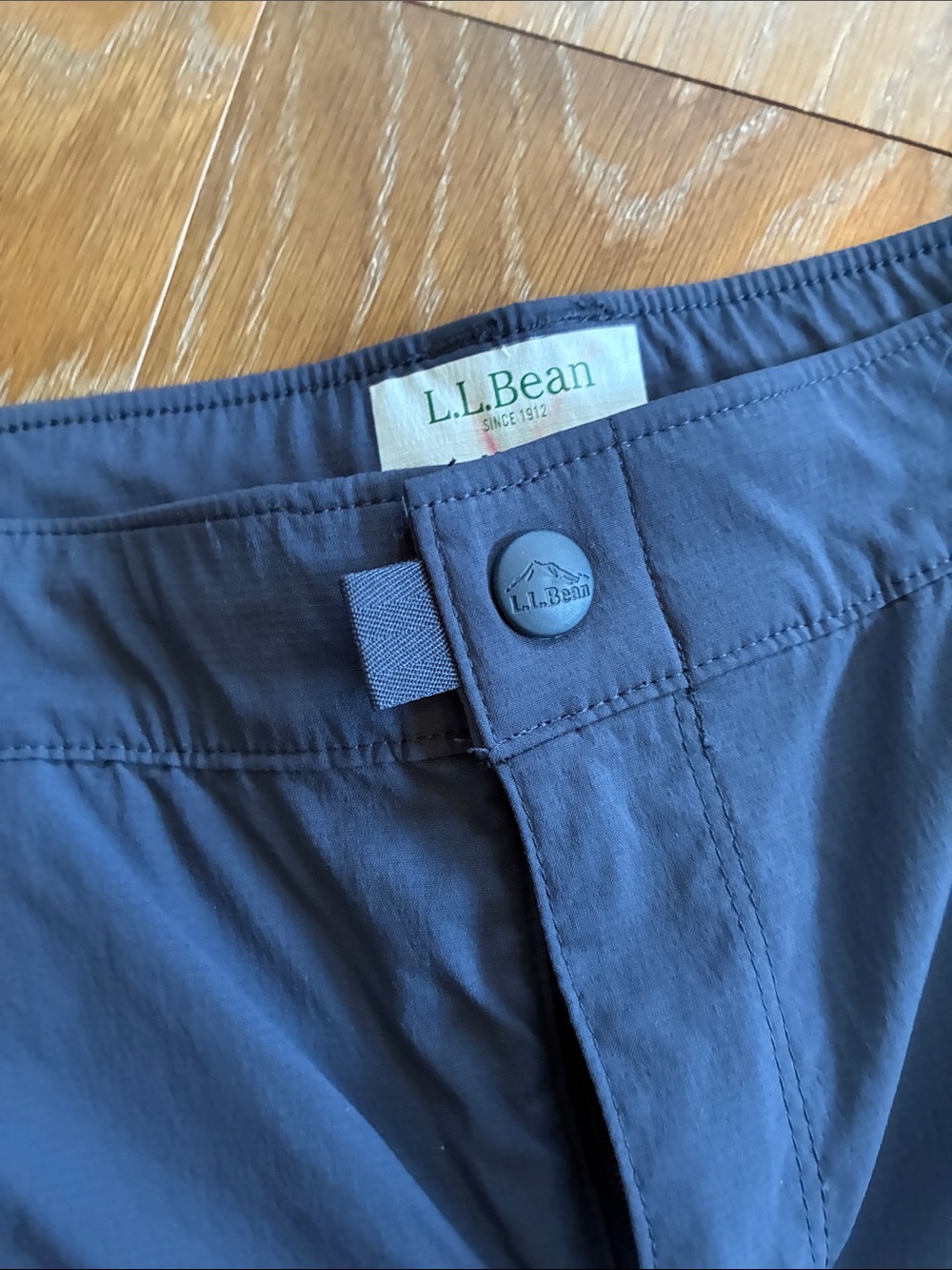 L.L. Bean Women's Cargo Pants in Navy - Picture 9 of 13